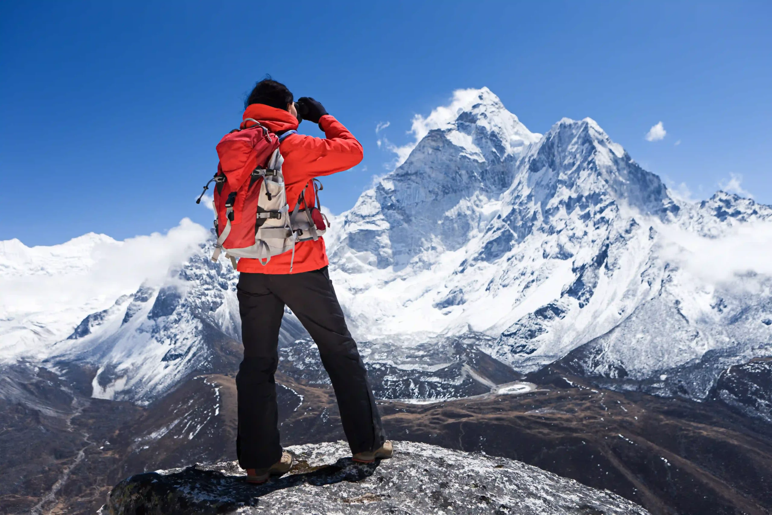 Outdoor & technical apparel