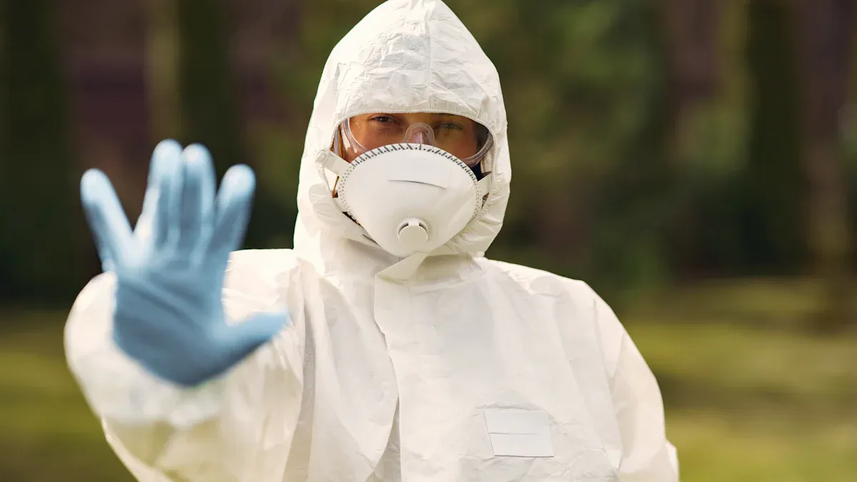 Airtight & Waterproof Zippers for Protective Clothing: Hazmat Suits, Rescue Gear and Industrial Workwear OEM Applications